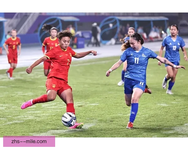 巴查里昂女足左路助攻王荣登赛季最佳助攻手宝座展现全能风采