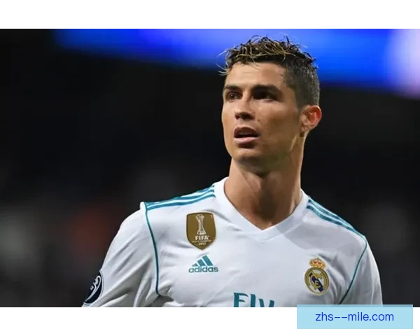 迪亚斯父亲获救后振奋人心为国家队头球绝杀赢得荣耀